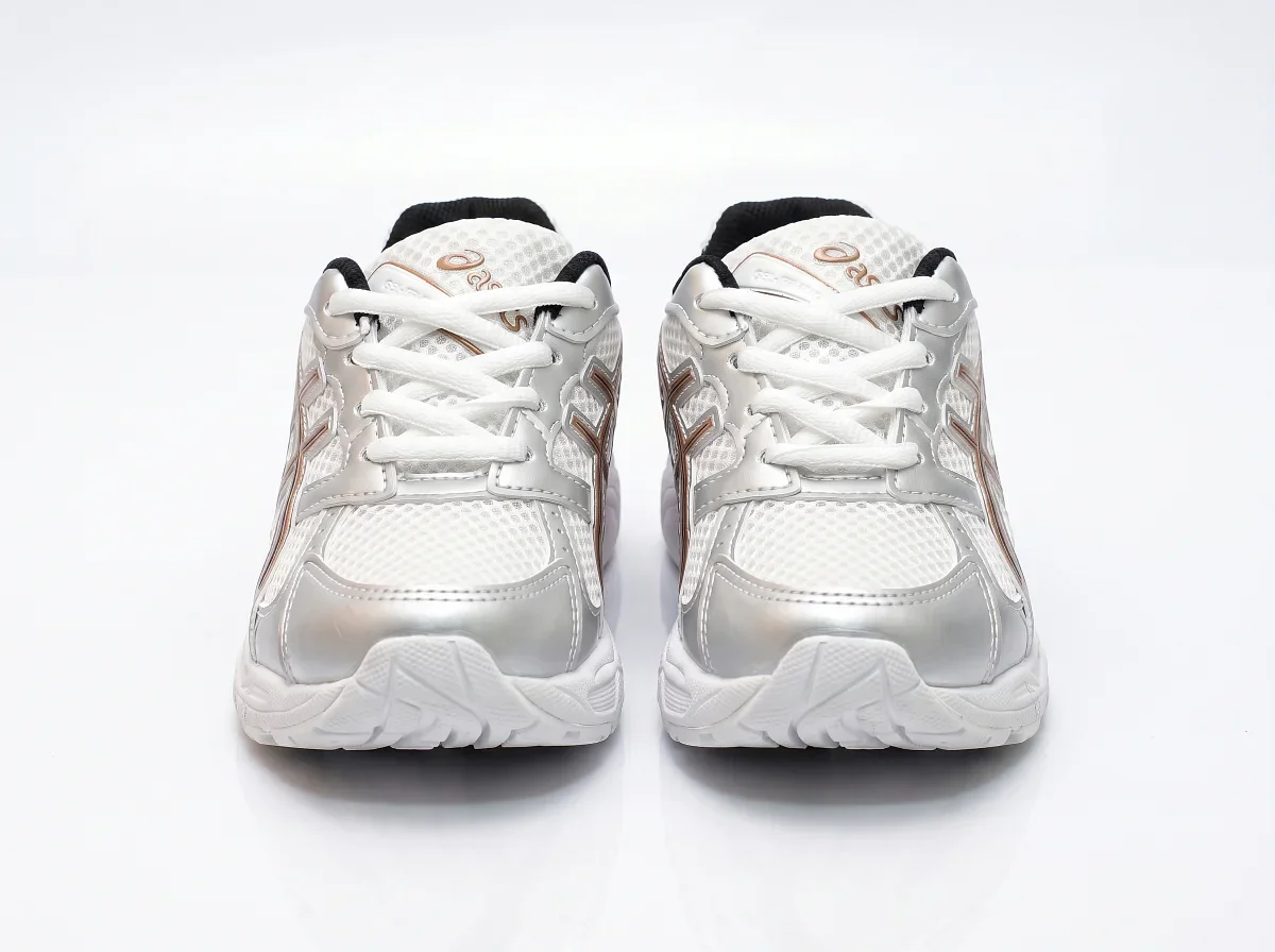 كوتشي أطفال ASICS رياضي مريح - أبيض وفضي - مصغر 2